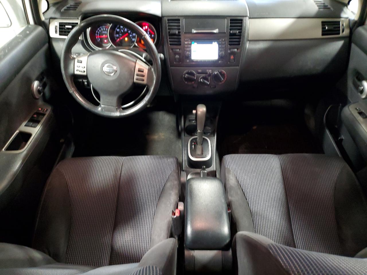 2012 Nissan Versa - Image 8