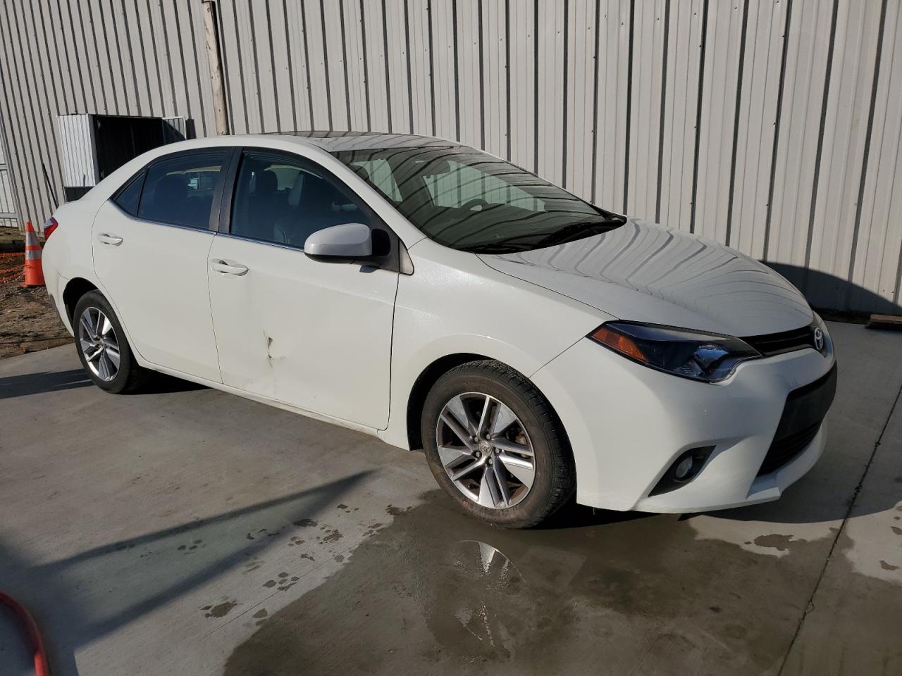 2015 Toyota Corolla - Image 4