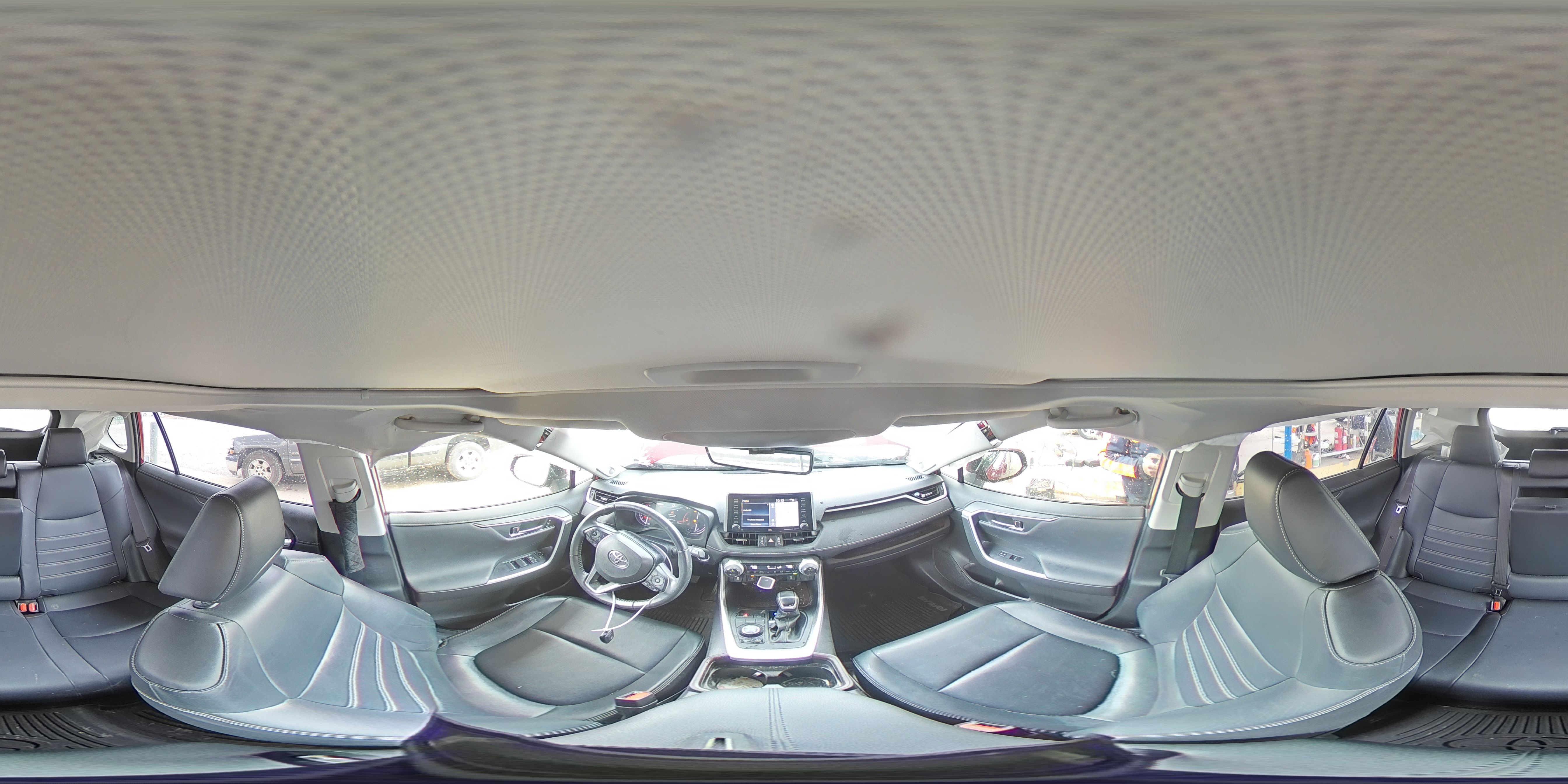 2020 Toyota RAV 4 - Image 12