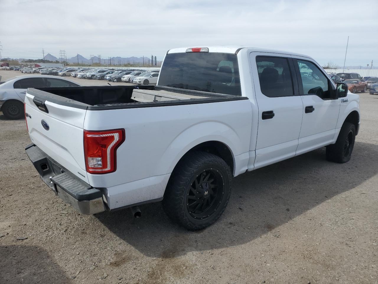 2015 Ford F-150 - Image 3