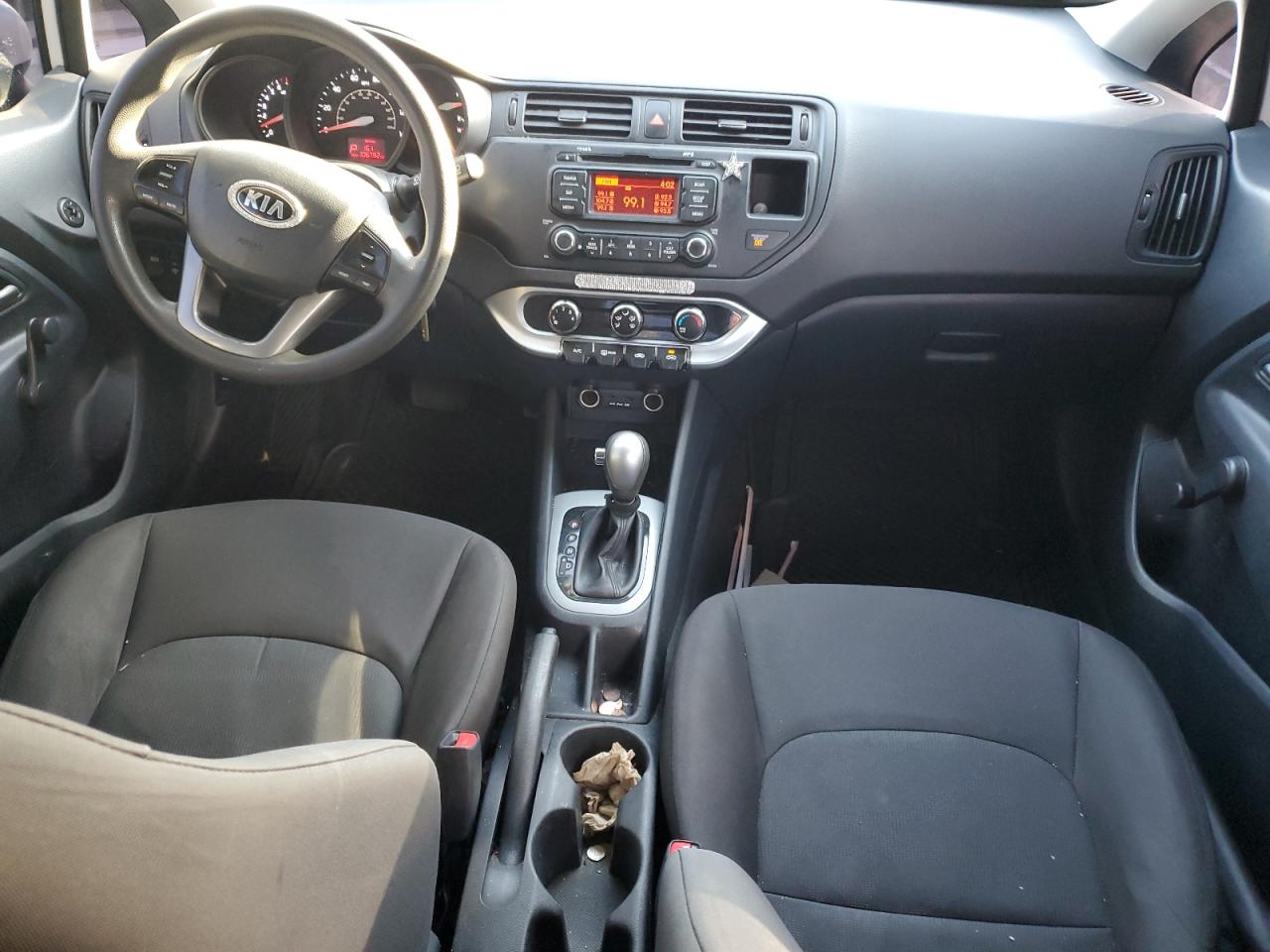 2015 Kia Rio - Image 8