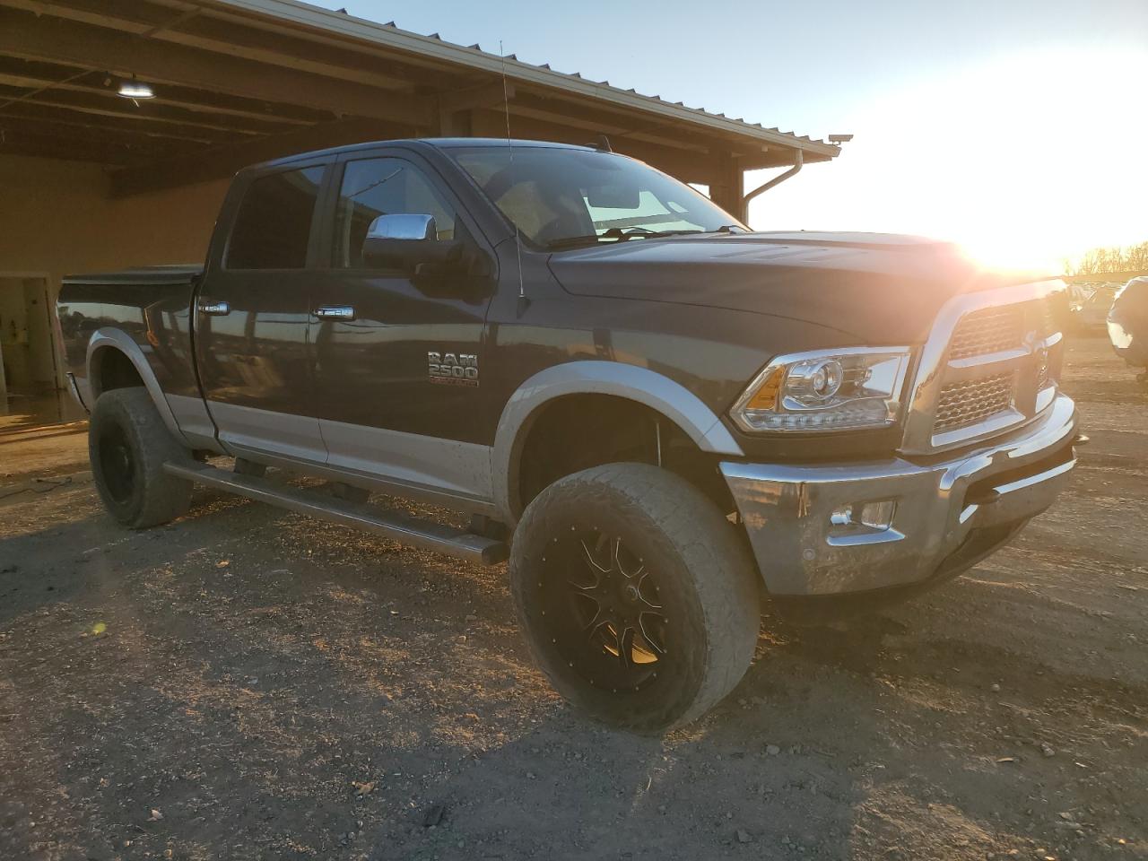 2016 RAM 2500 - Image 4