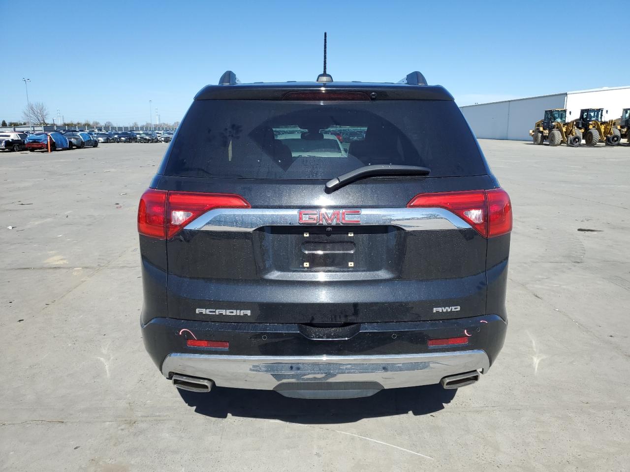2017 GMC Acadia - Image 6
