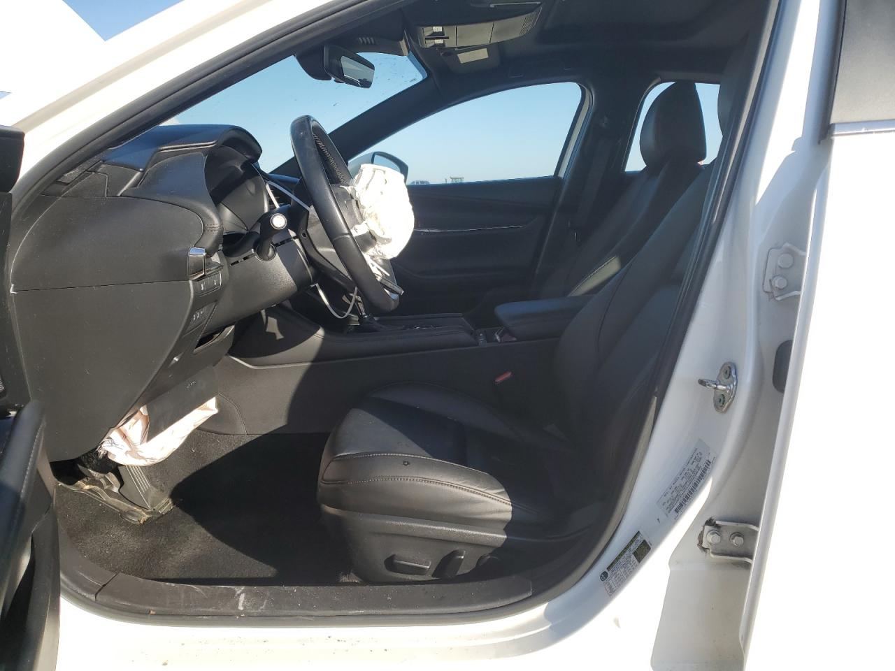 2021 Mazda 3 - Image 7