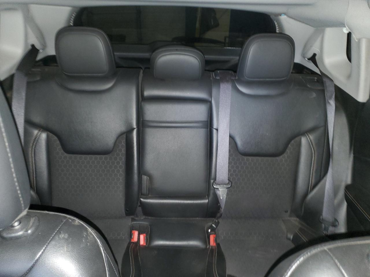 2019 Jeep Compass - Image 10