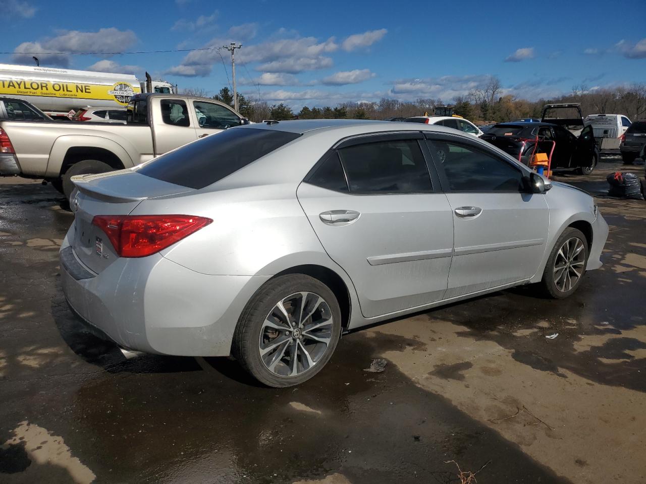 2018 Toyota Corolla - Image 3