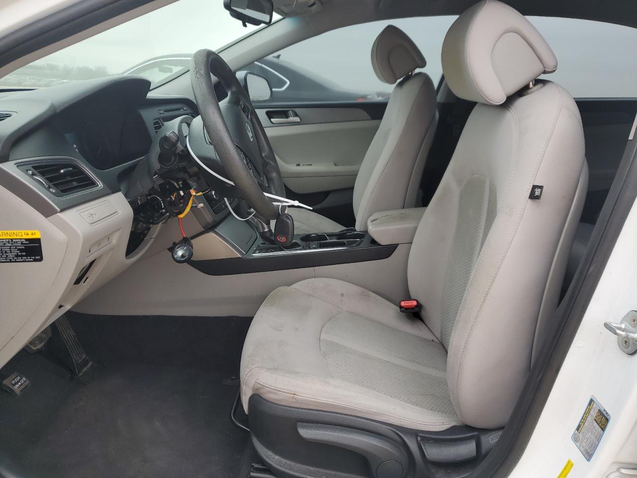 2016 Hyundai Sonata - Image 7