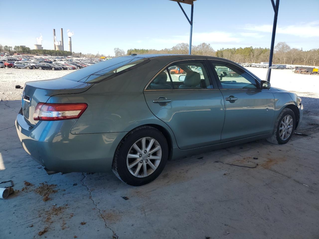 2011 Toyota Camry - Image 3