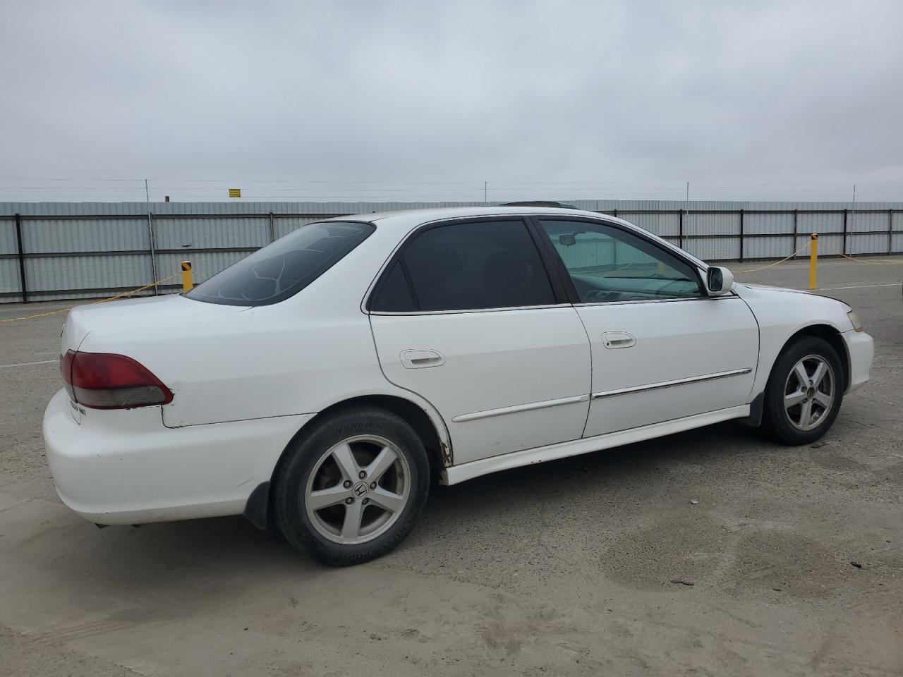 2001 Honda Accord - Image 3
