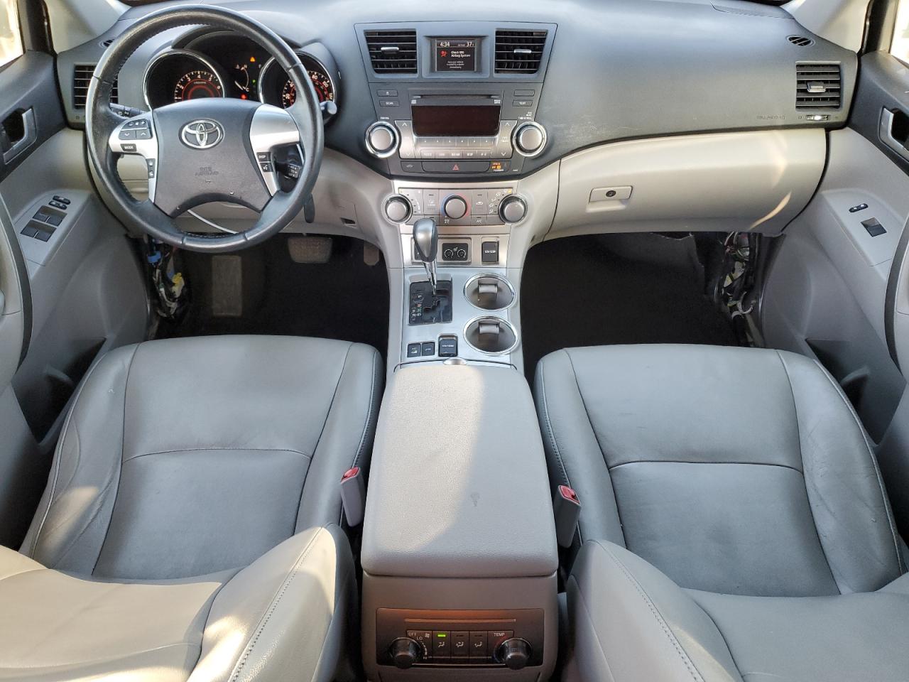 2012 Toyota Highlander - Image 8