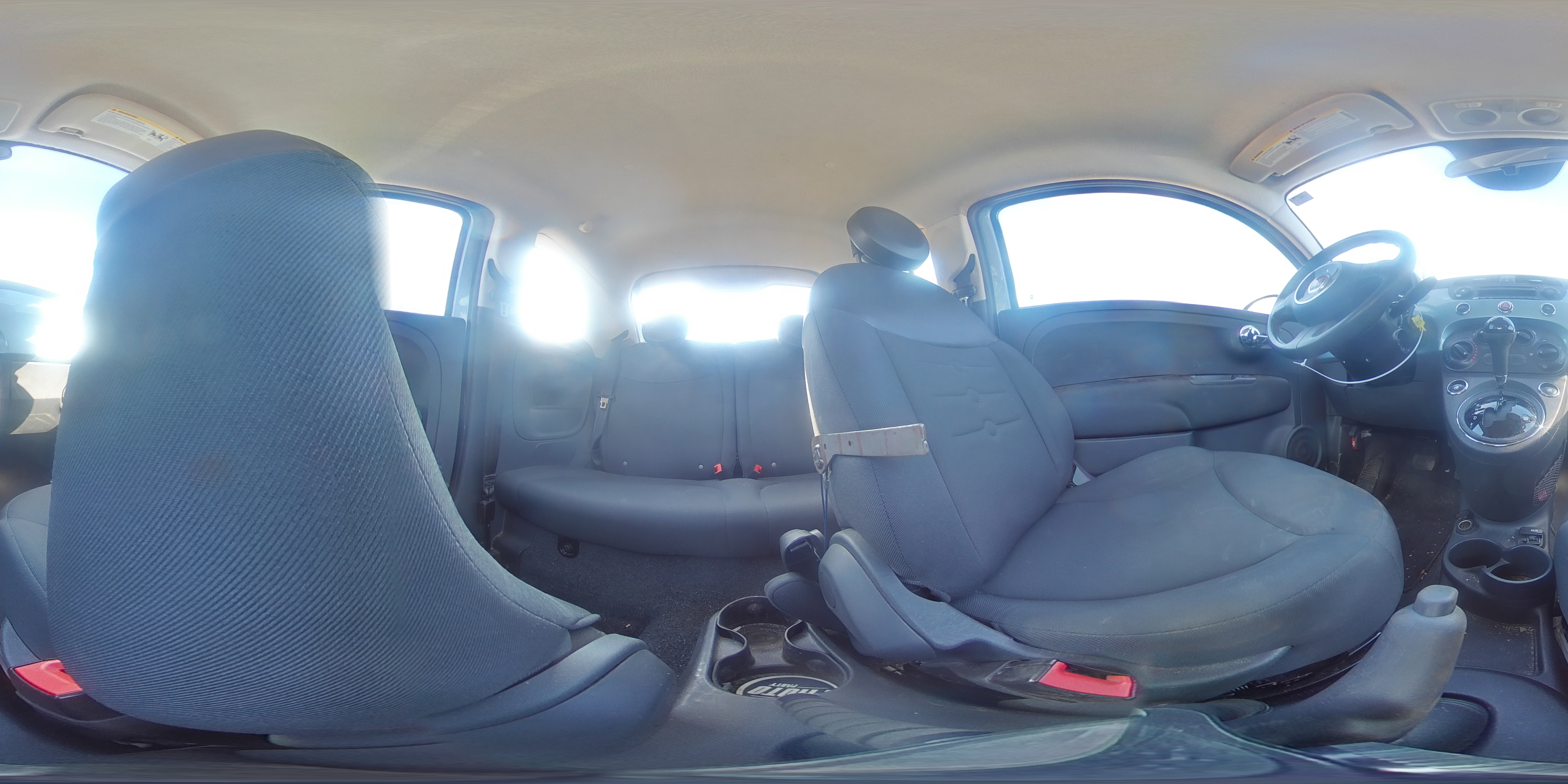 2015 Fiat 500 - Image 13
