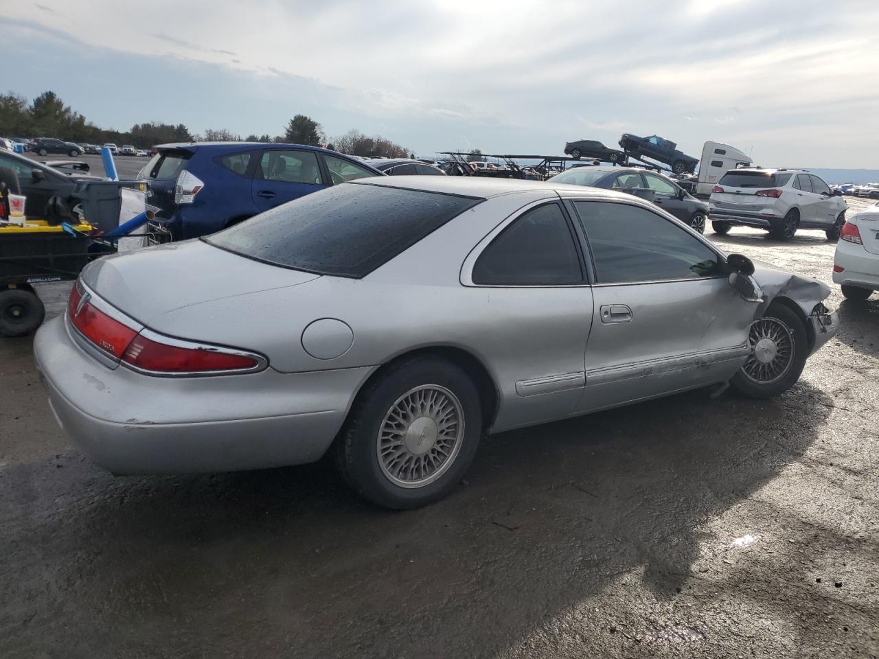1997 Lincoln Mark VIII - Image 3