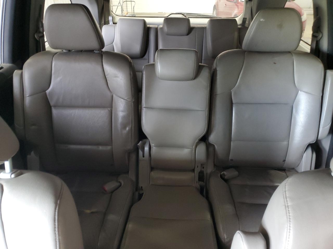 2014 Honda Odyssey - Image 10