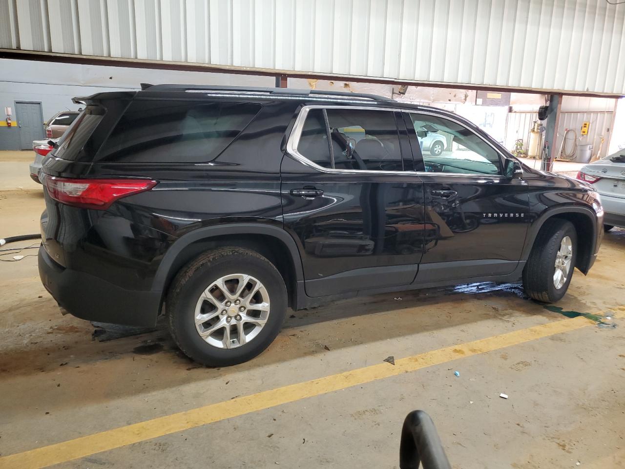 2019 Chevrolet Traverse - Image 3