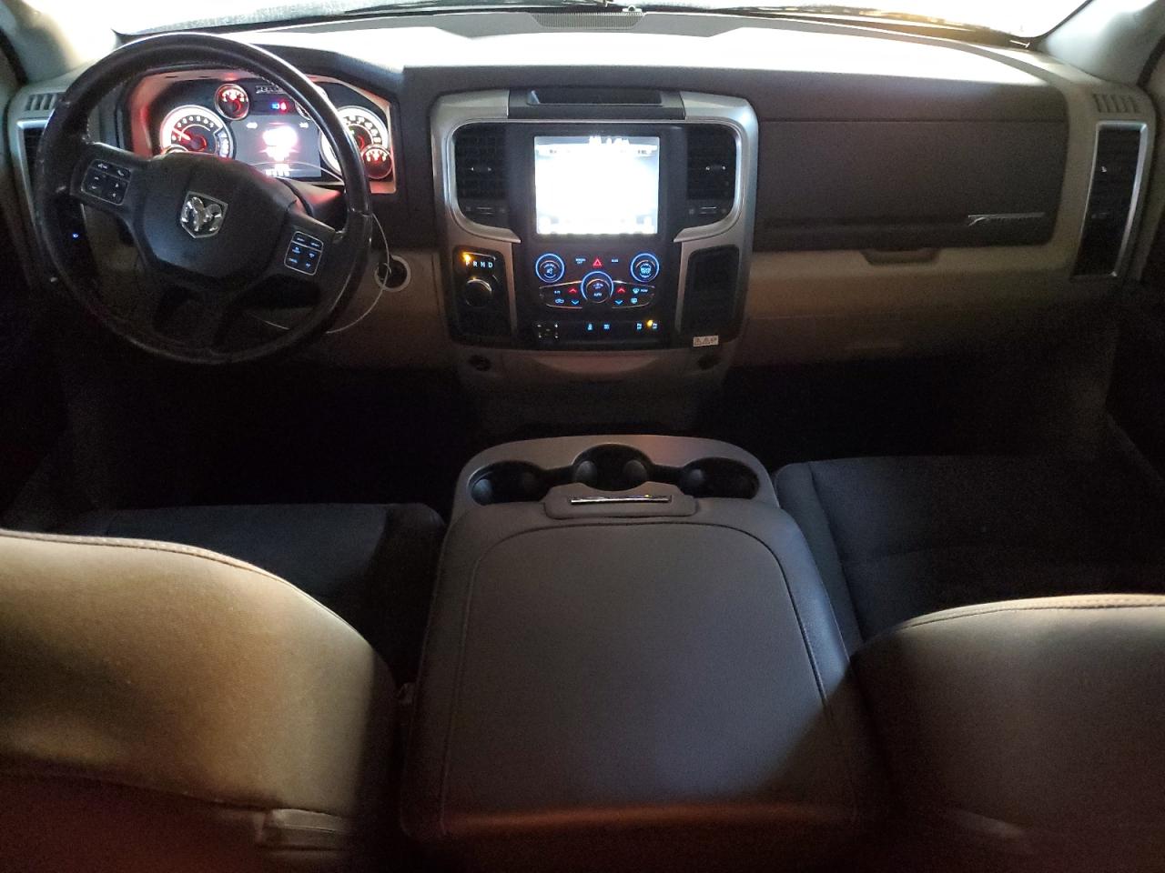 2017 RAM 1500 - Image 8