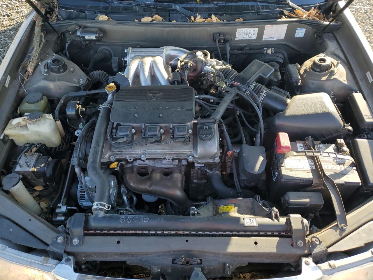 1998 Toyota Avalon - Image 11