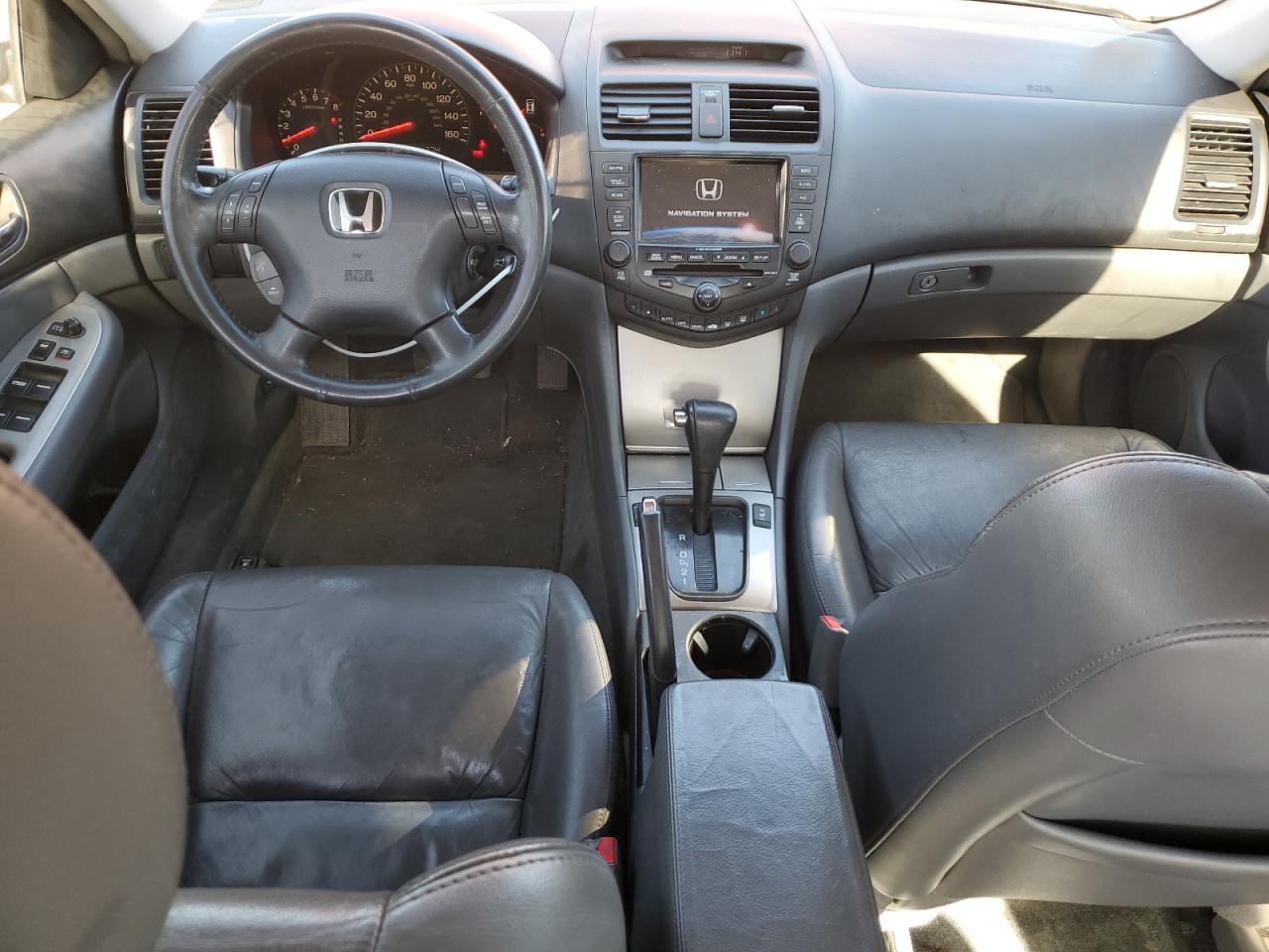 2005 Honda Accord - Image 8