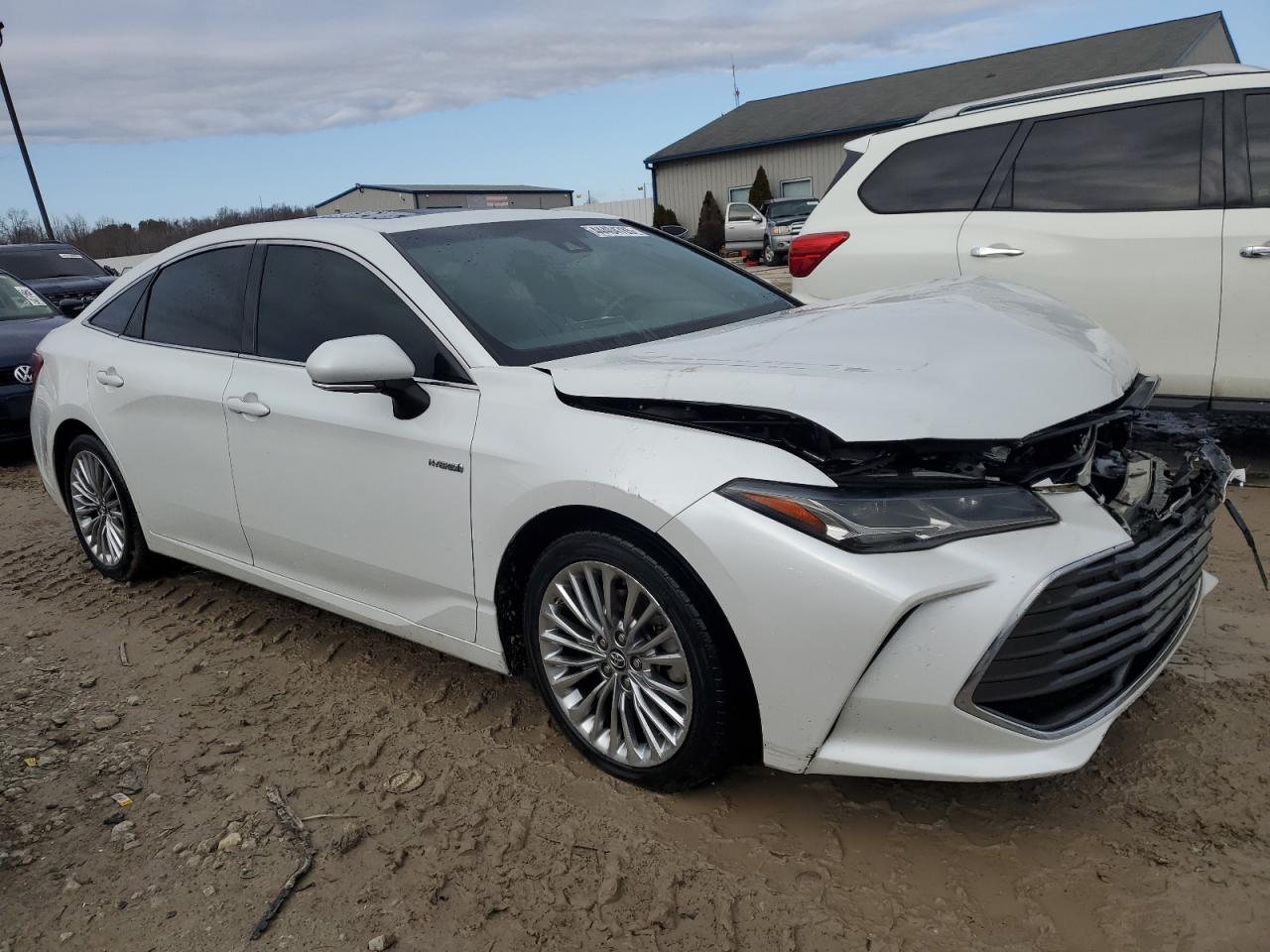 2019 Toyota Avalon - Image 4
