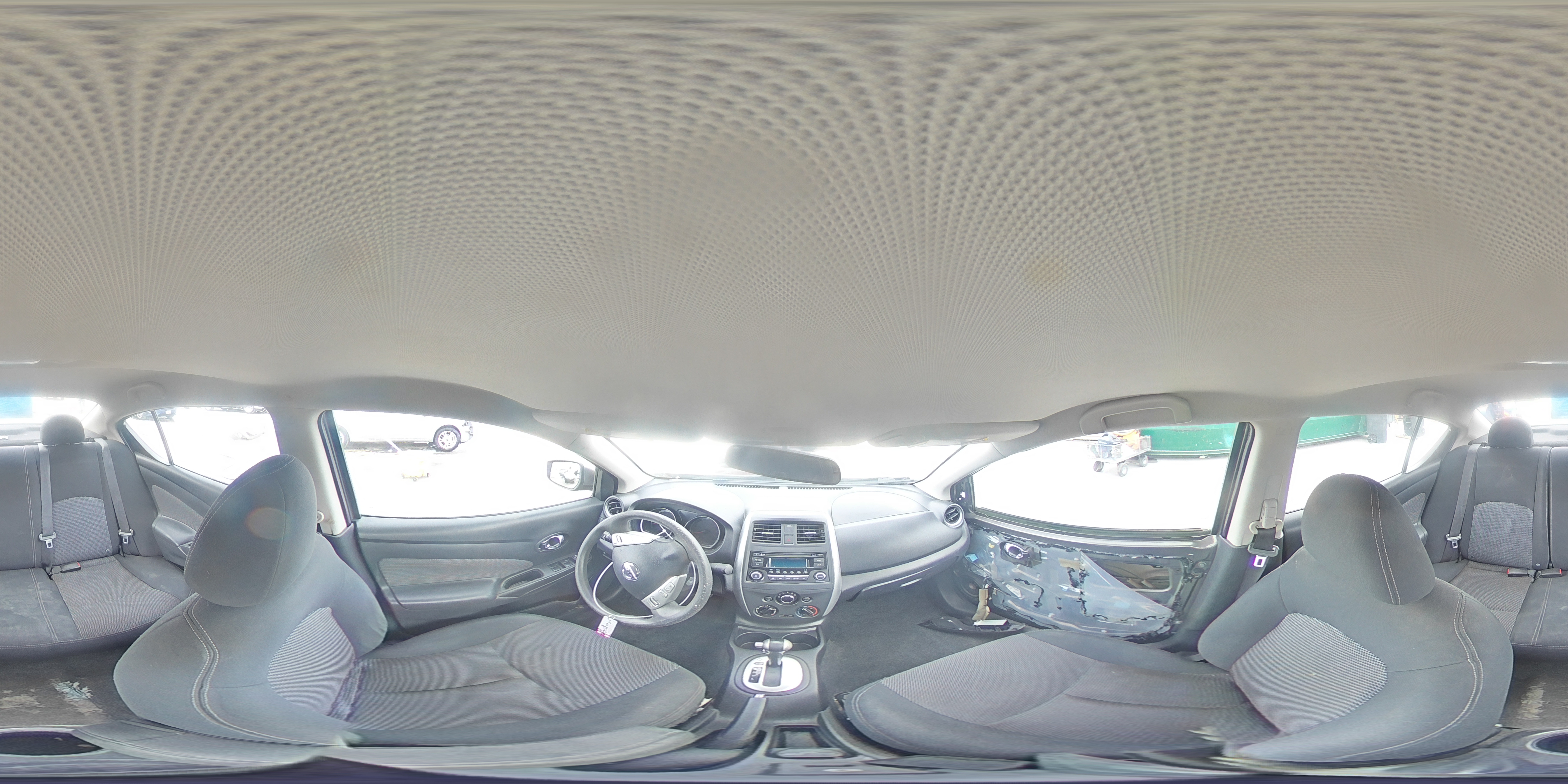 2015 Nissan Versa - Image 15