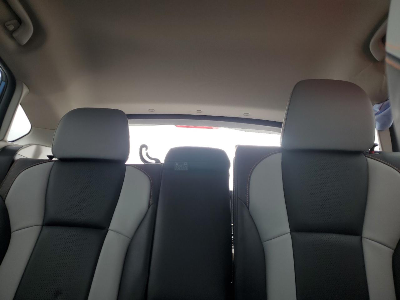 2018 Subaru XV - Image 10