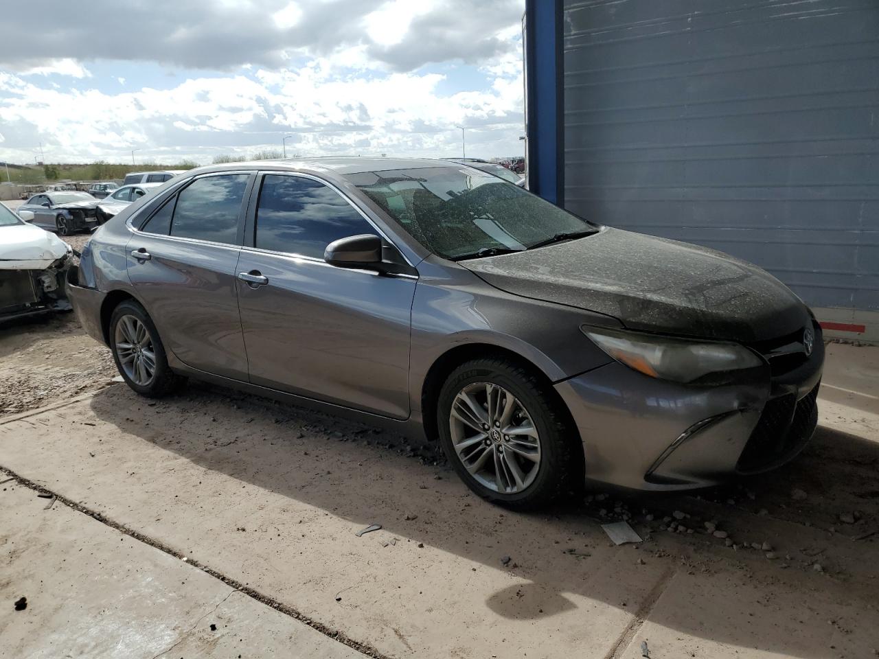 2016 Toyota Camry - Image 4