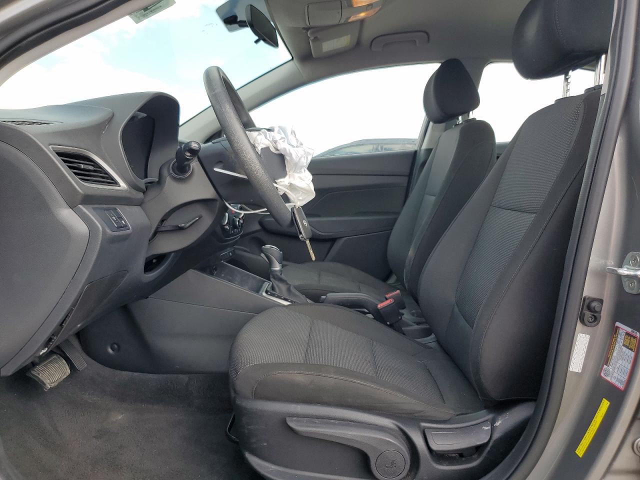 2022 Hyundai Accent - Image 7