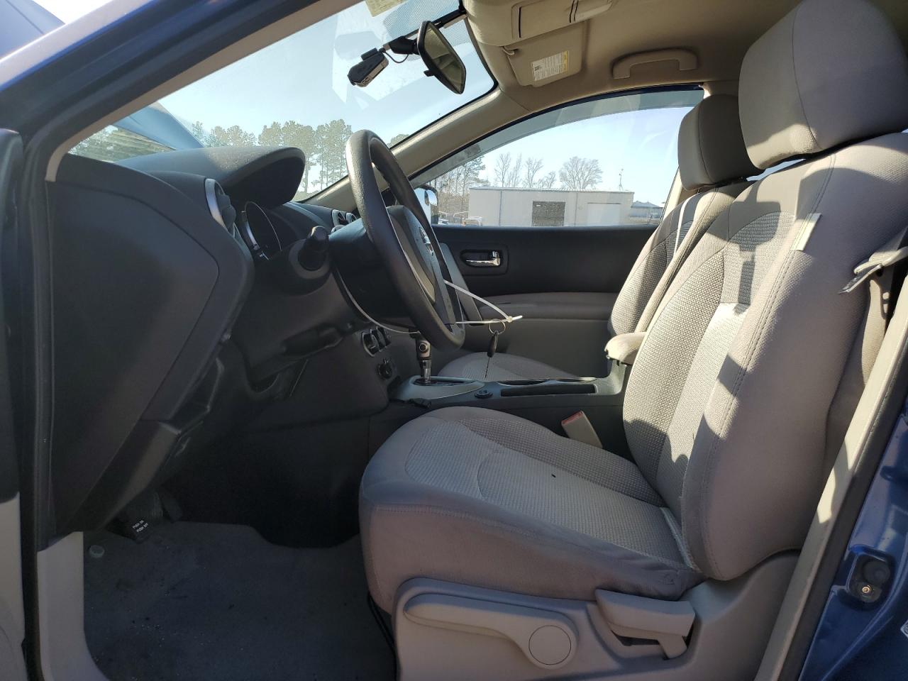 2010 Nissan Rogue - Image 7