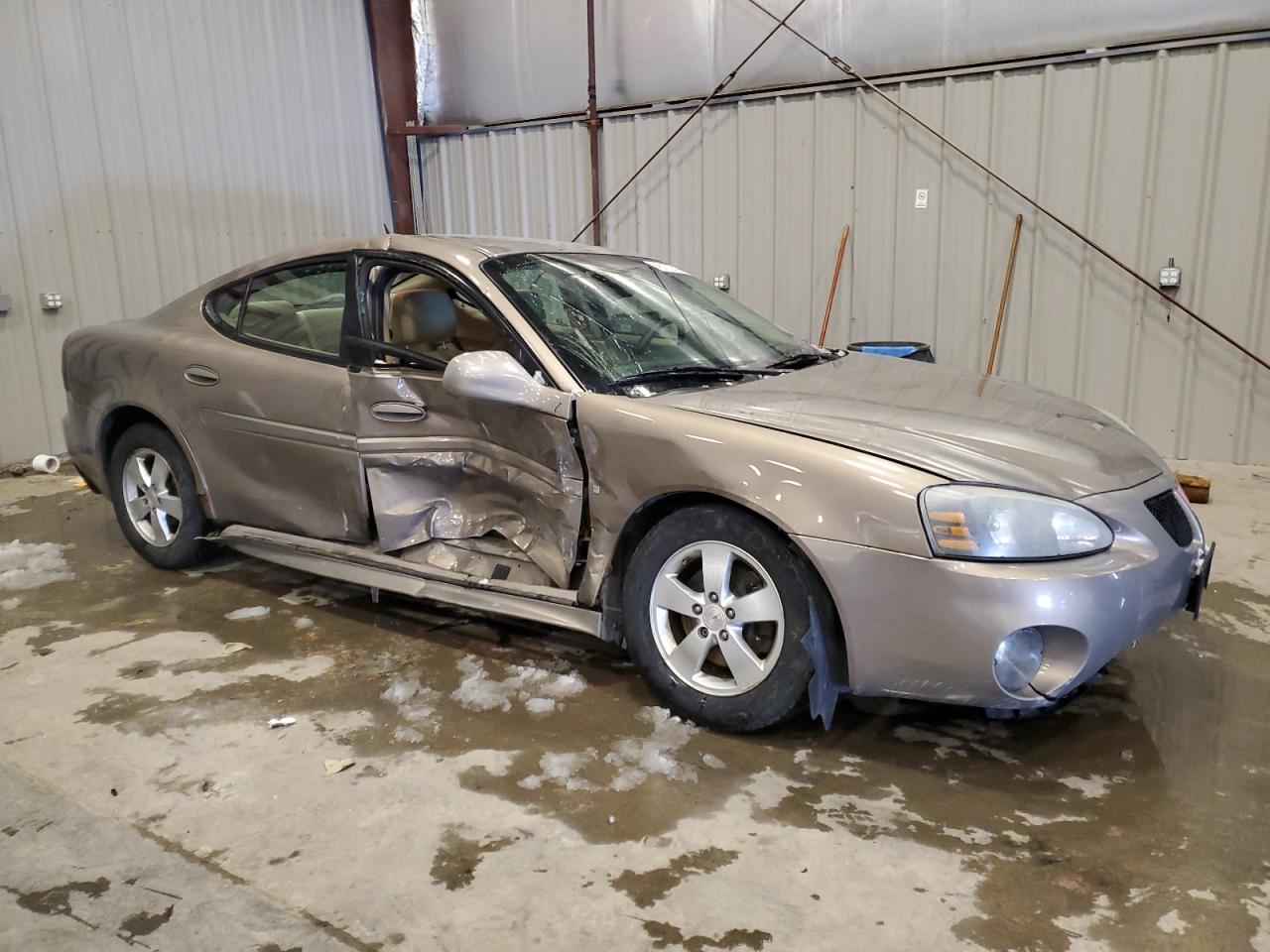 2007 Pontiac Grand Prix - Image 4