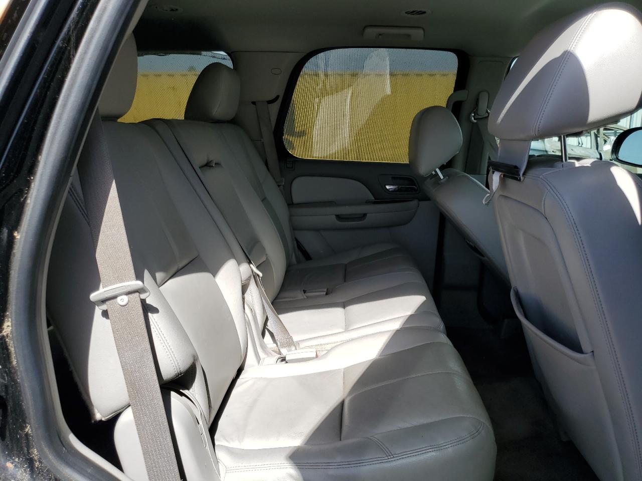 2012 GMC Yukon - Image 11