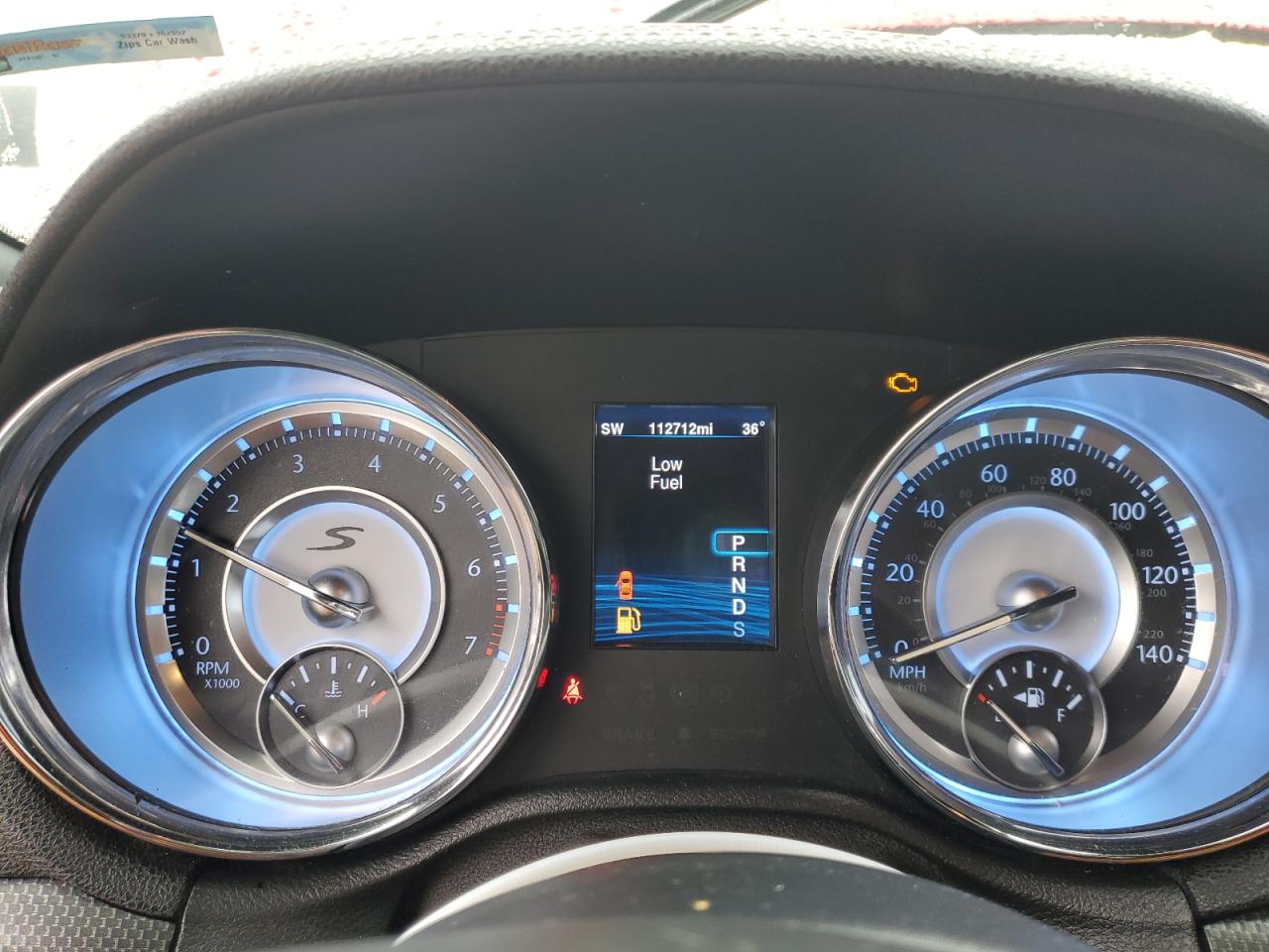2014 Chrysler 300 - Image 9