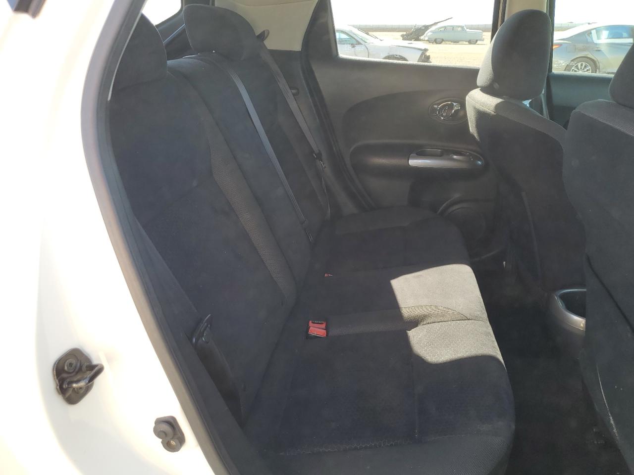 2013 Nissan Juke - Image 12