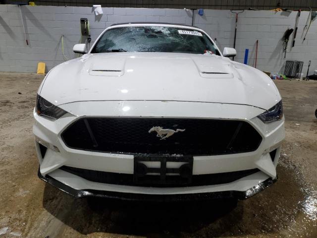  FORD MUSTANG 2021 Biały