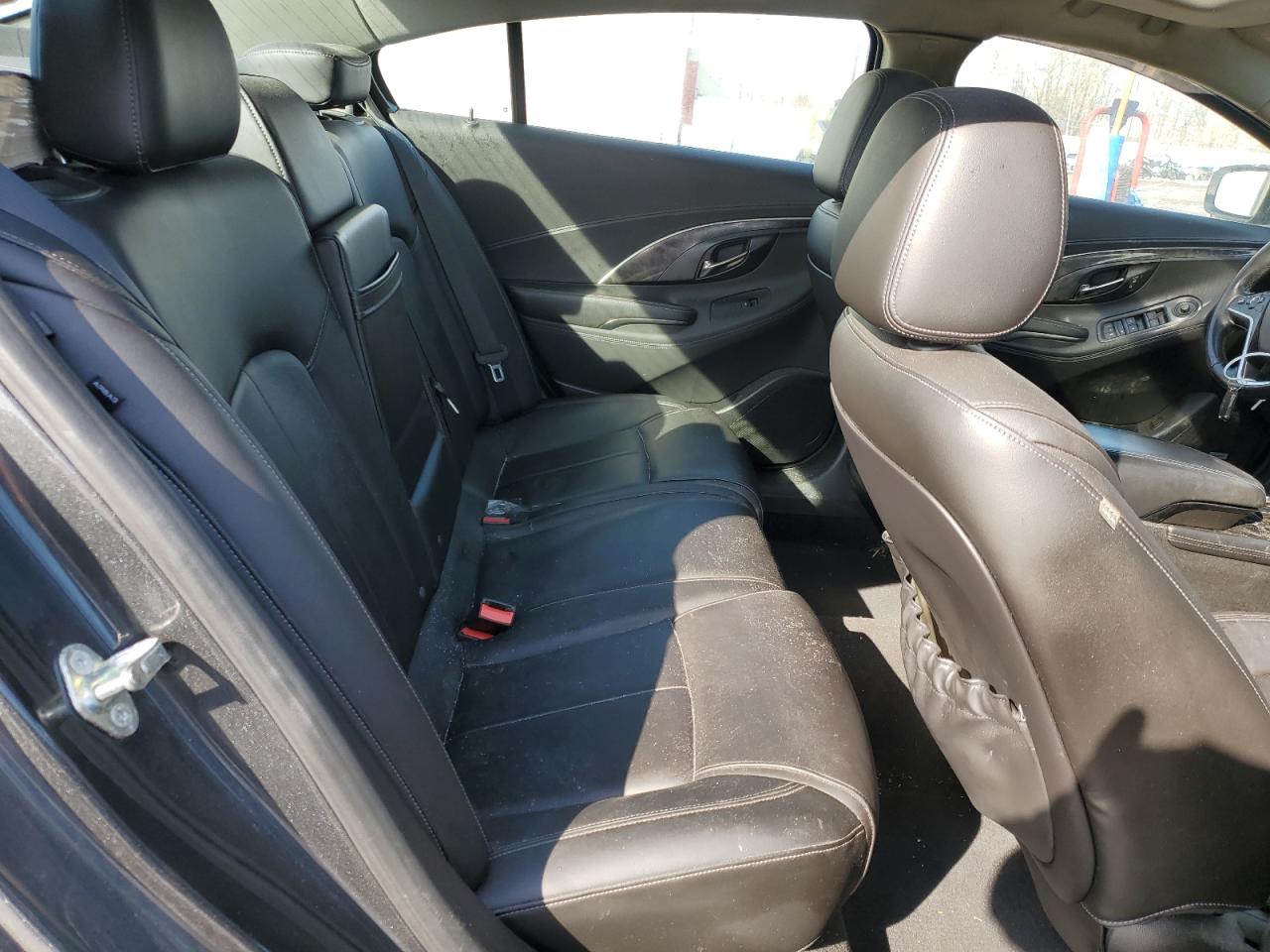 2016 Buick LaCrosse - Image 10