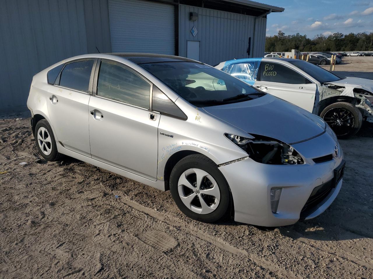 2015 Toyota Prius - Image 4