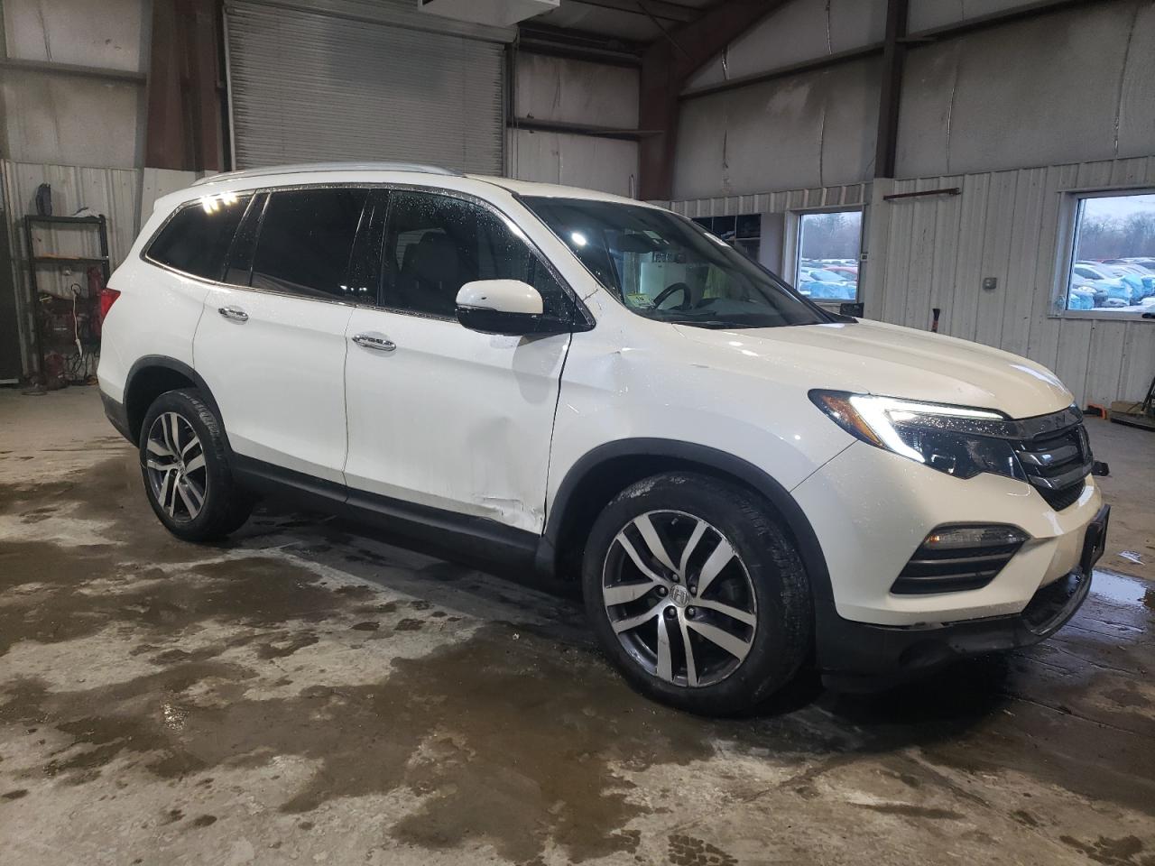 2016 Honda Pilot - Image 4