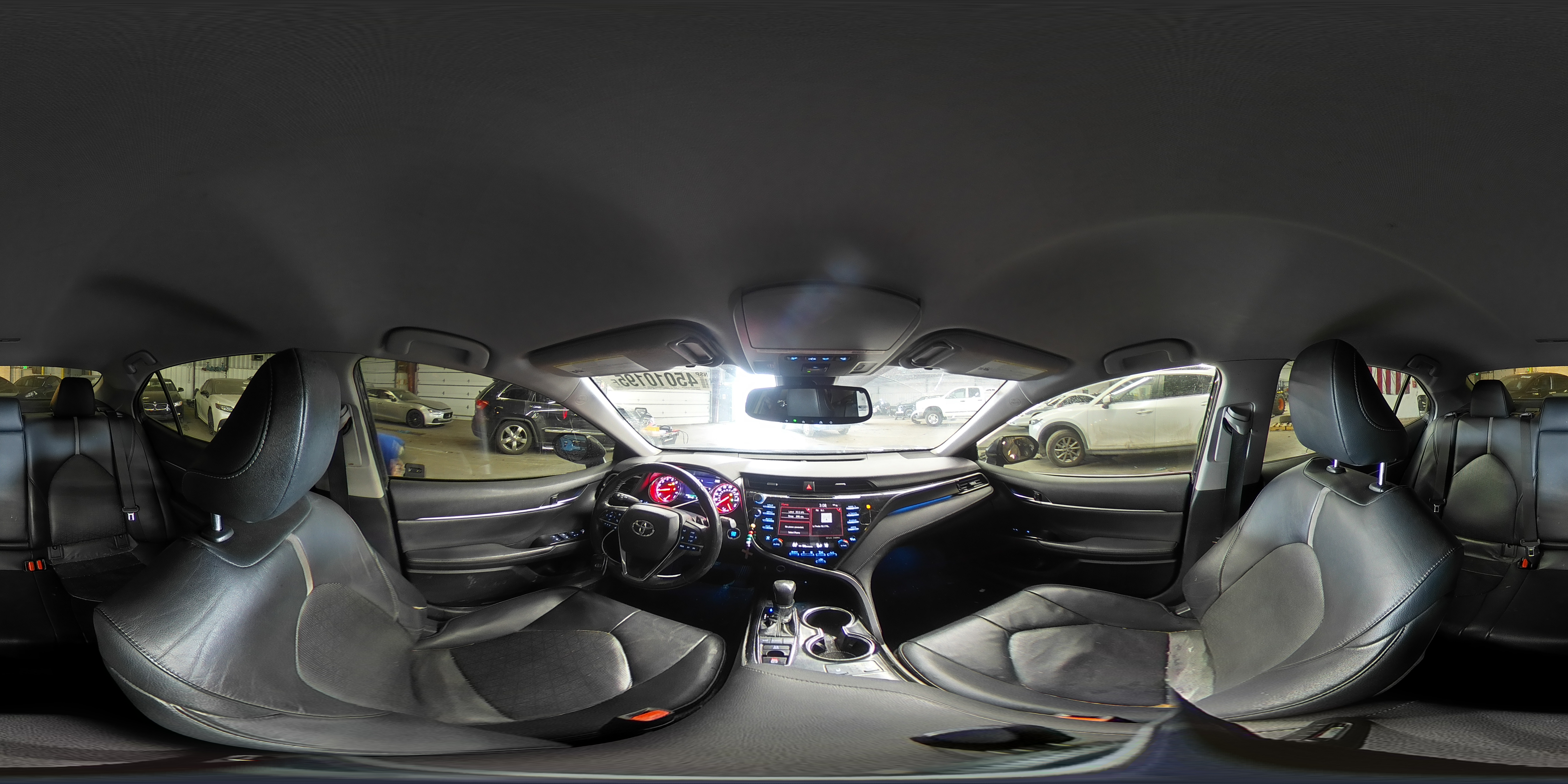 2019 Toyota Camry - Image 12