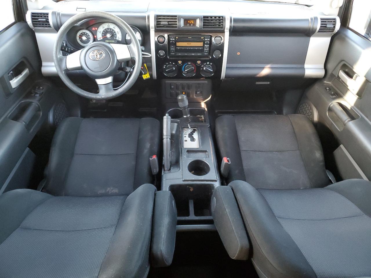 2007 Toyota FJ Cruiser - Image 8