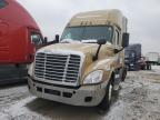 2015 Freightliner Cascadia 125  на продаже в Elgin, IL - Side