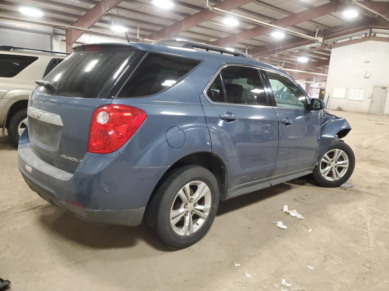 2011 Chevrolet Equinox - Image 3