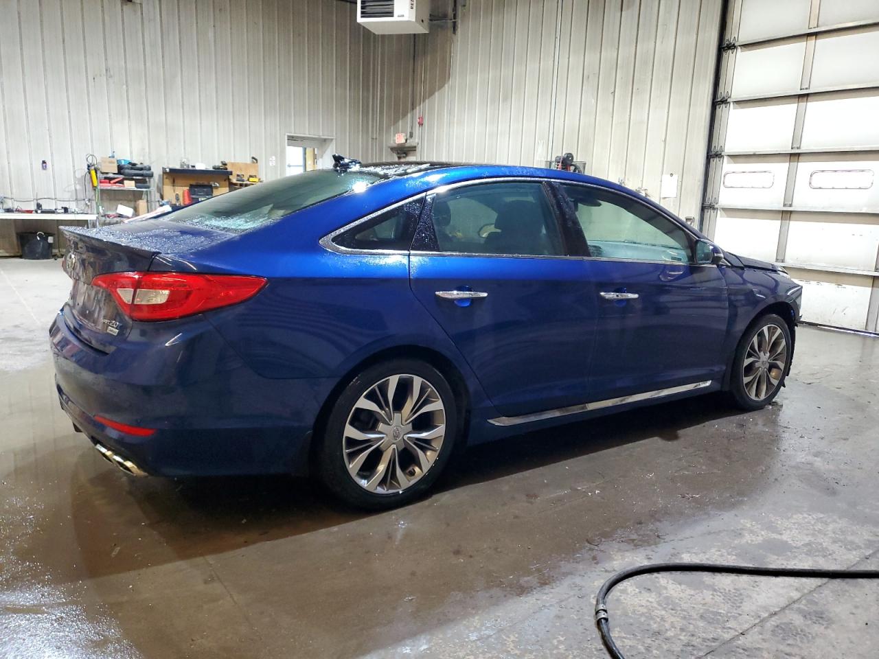 2015 Hyundai Sonata - Image 3