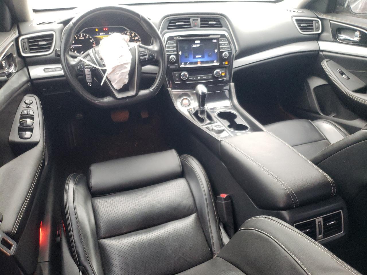 2017 Nissan Maxima - Image 8
