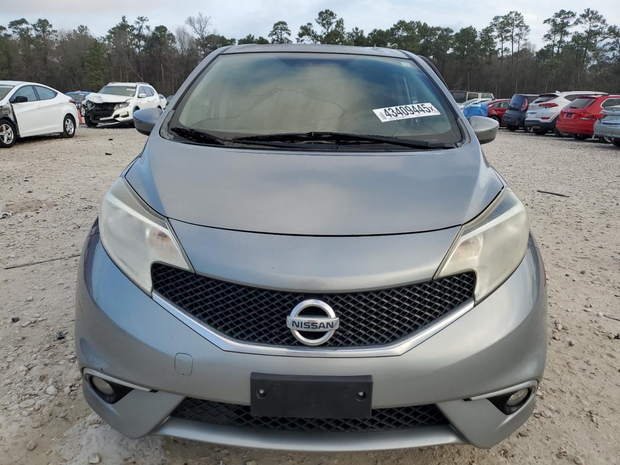 2015 Nissan Versa - Image 5