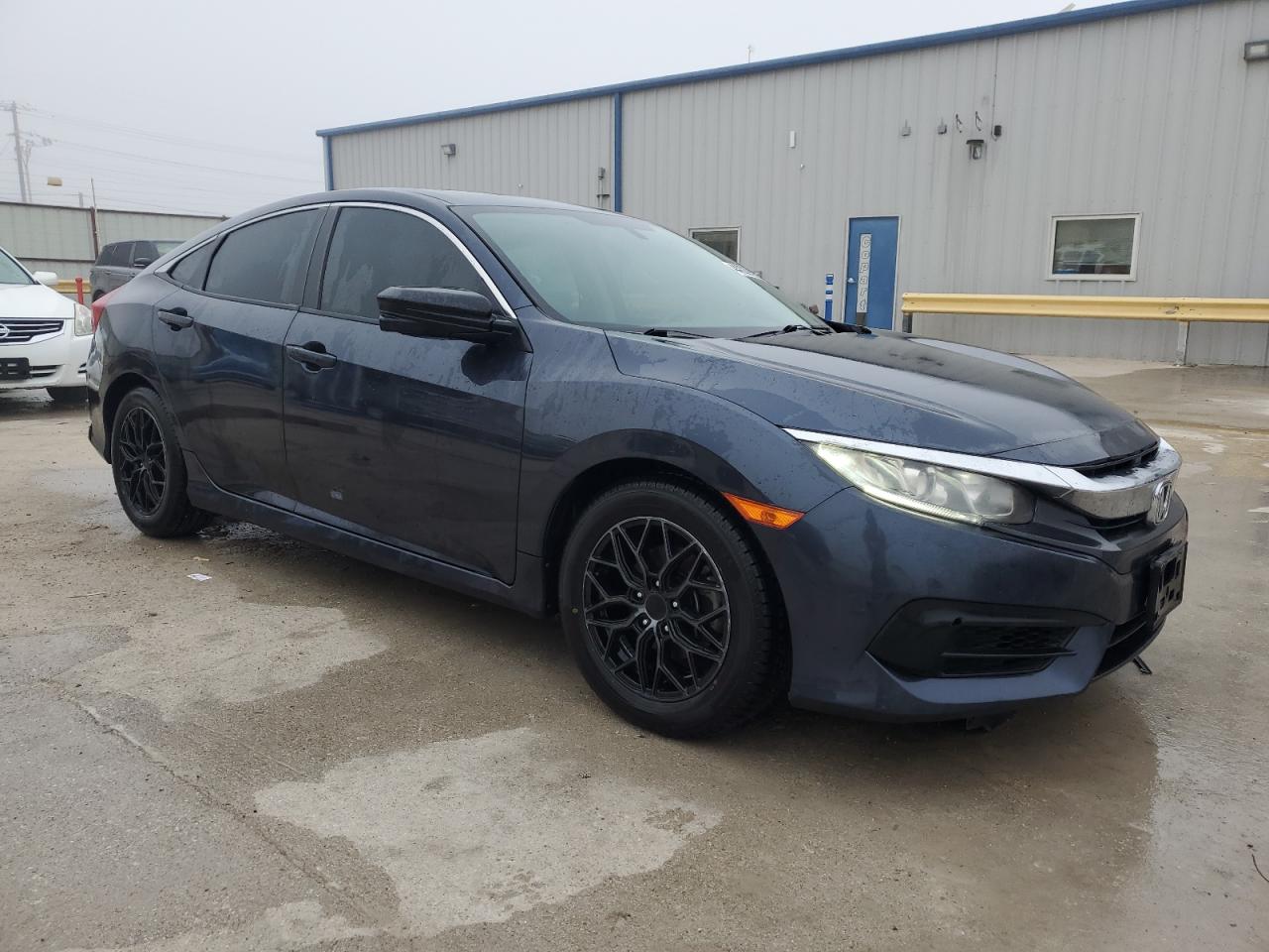 2018 Honda Civic - Image 4