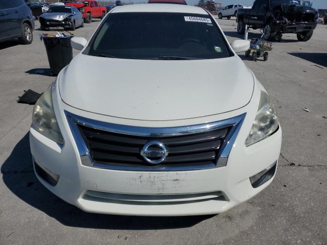 Sedans NISSAN ALTIMA 2015 Biały