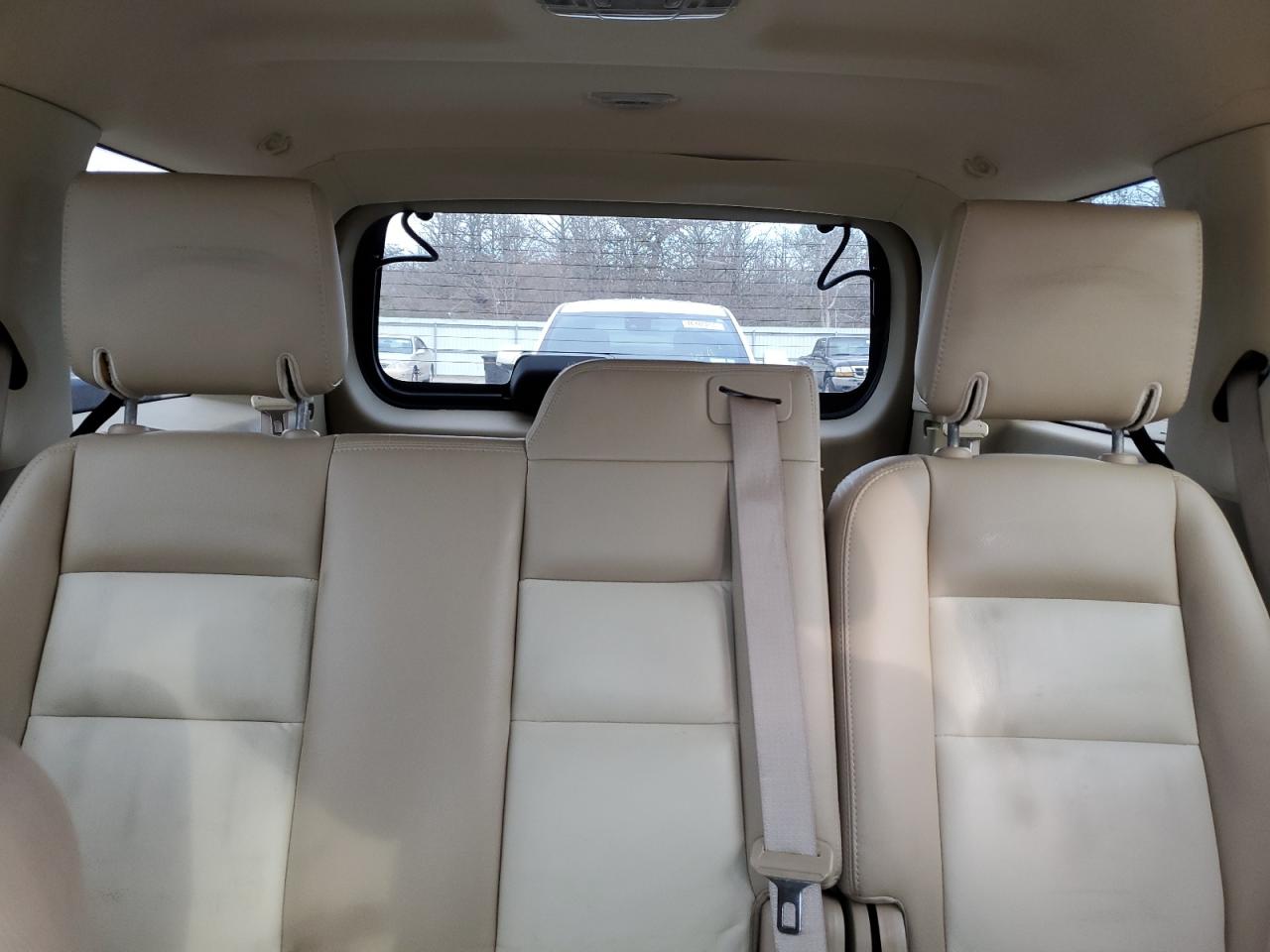 2008 Ford Explorer - Image 10