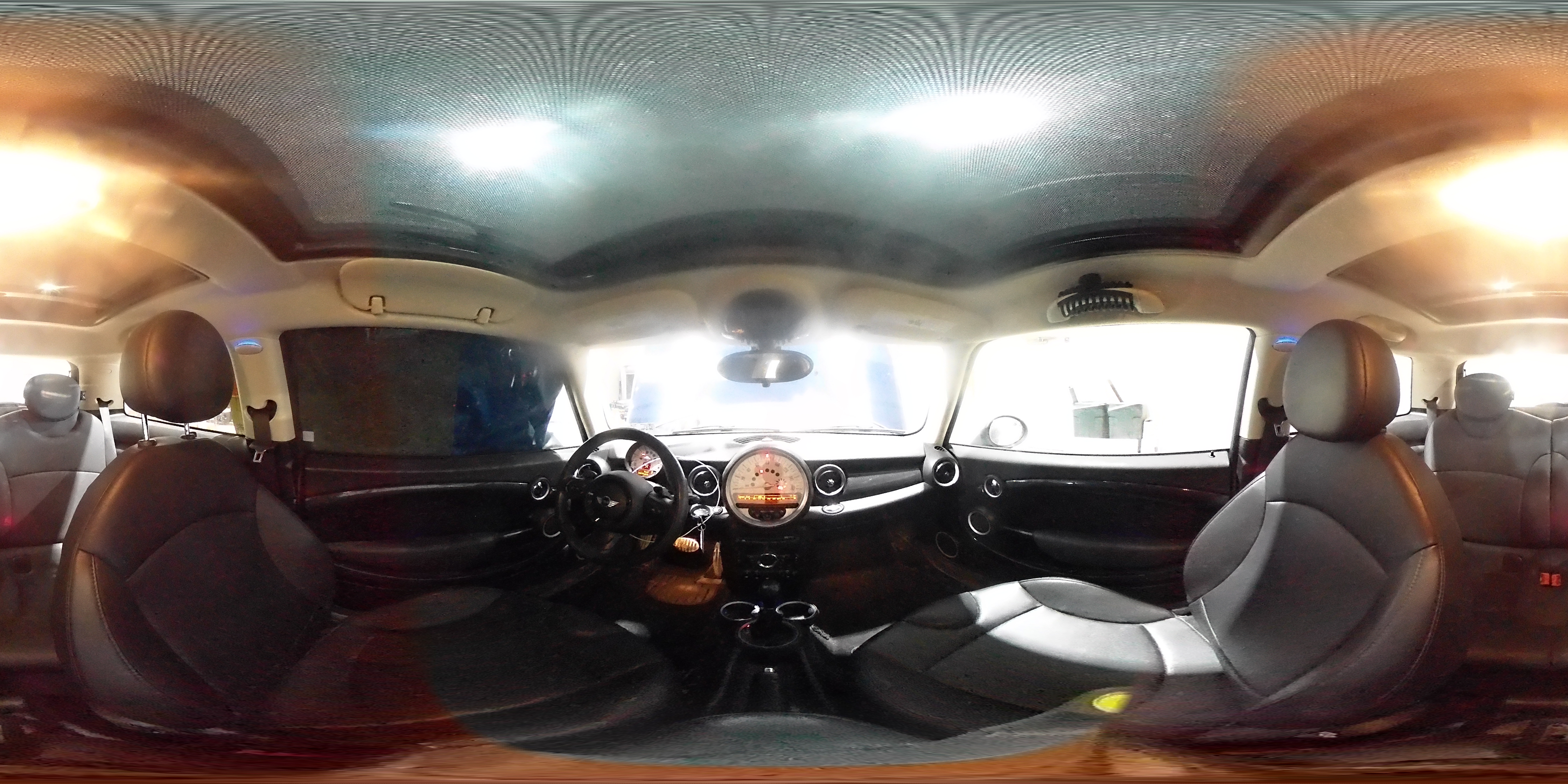 2013 MINI Cooper - Image 14