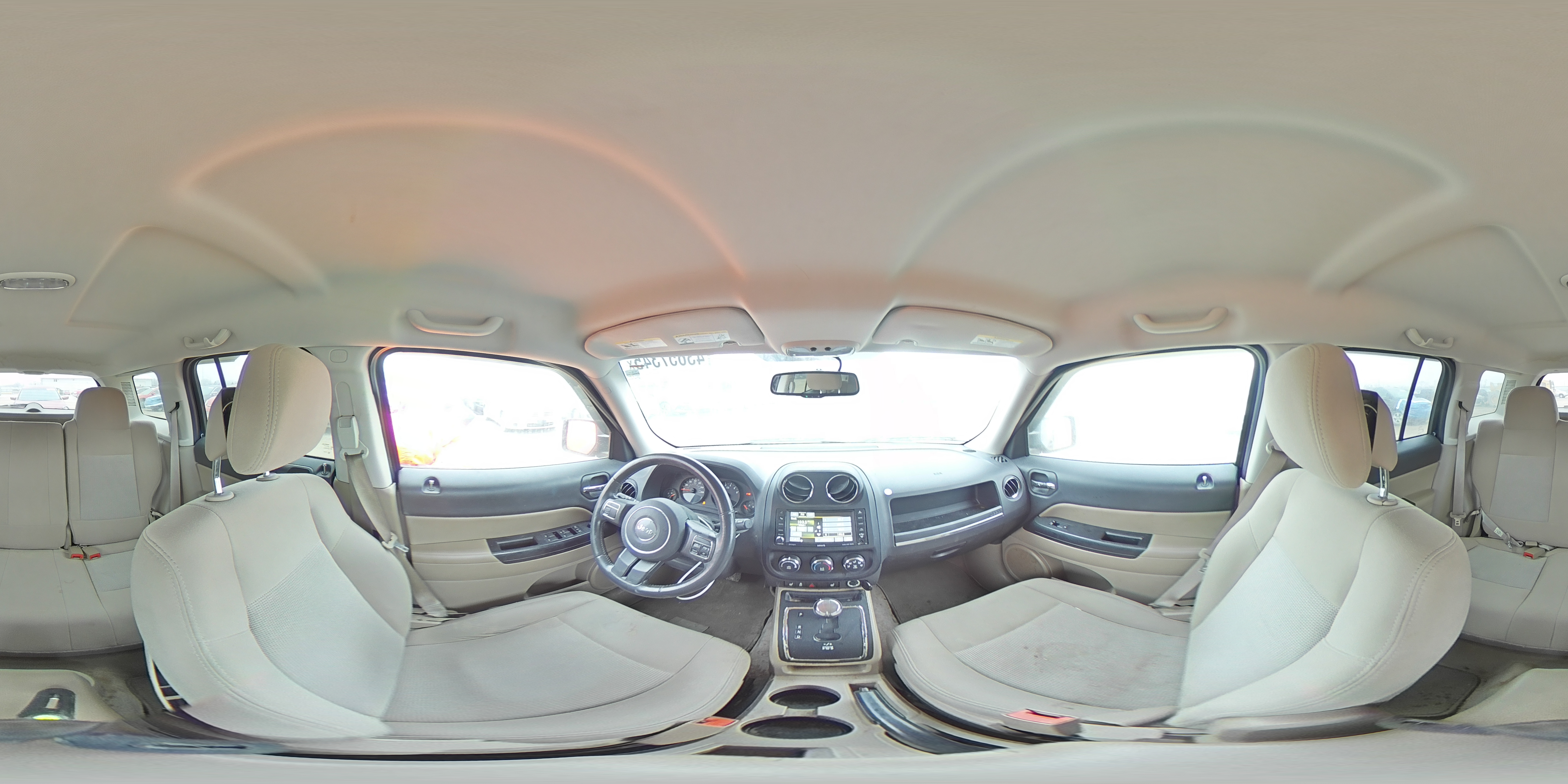 2013 Jeep Liberty (Patriot) - Image 13