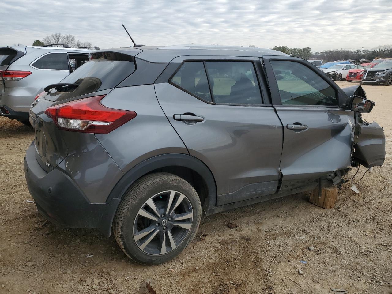 2020 Nissan Kicks - Image 3