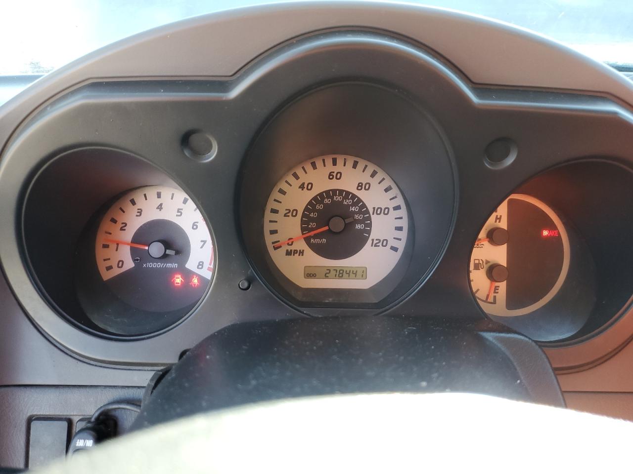 2004 Nissan Navara (Frontier) - Image 9