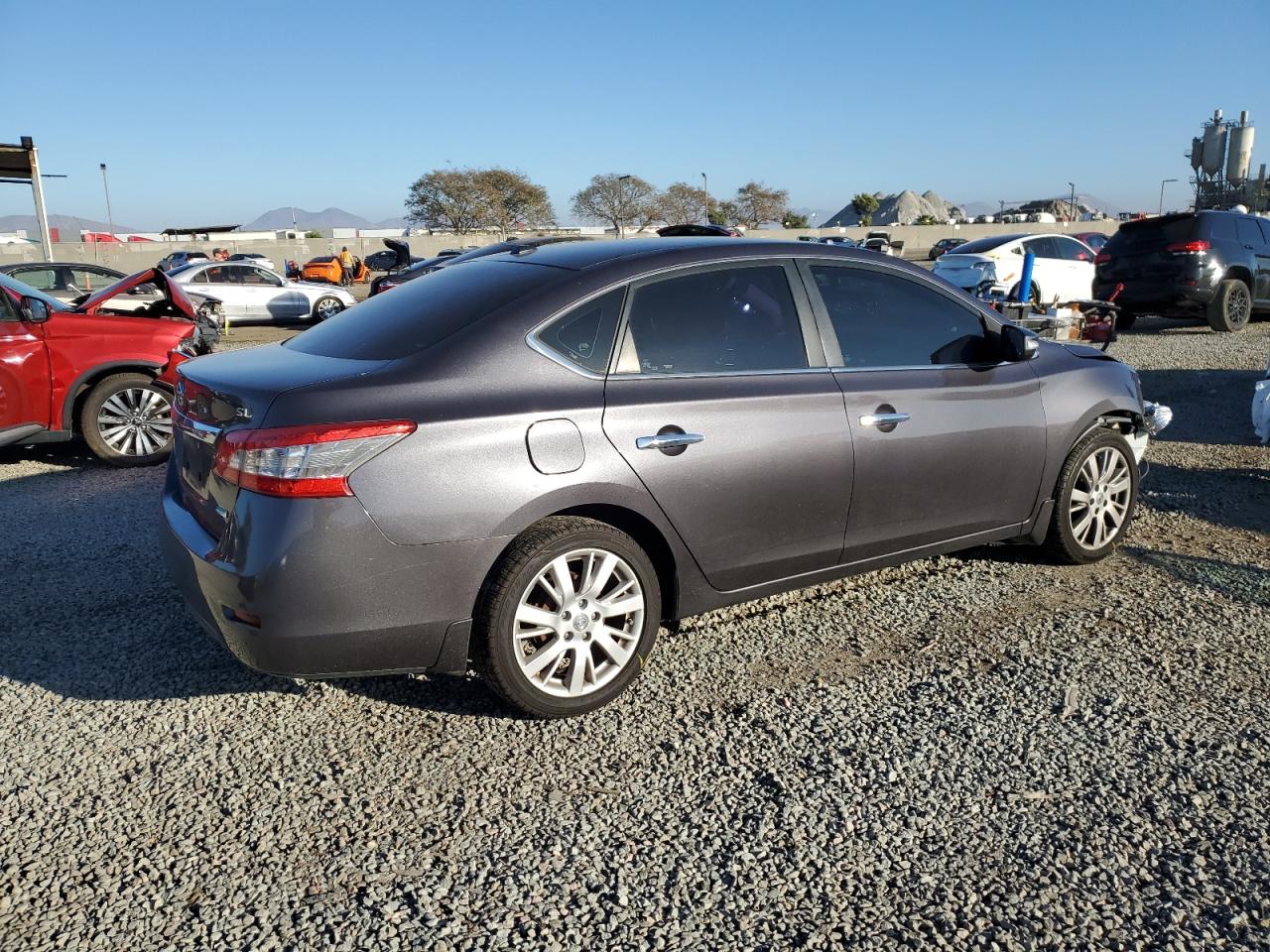 2013 Nissan Sentra - Image 3